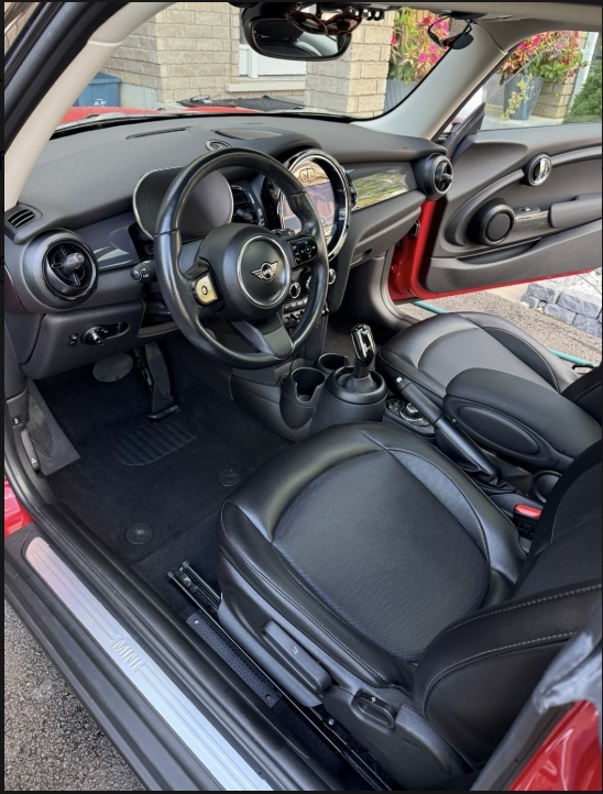Spotless leather interior after a full detail